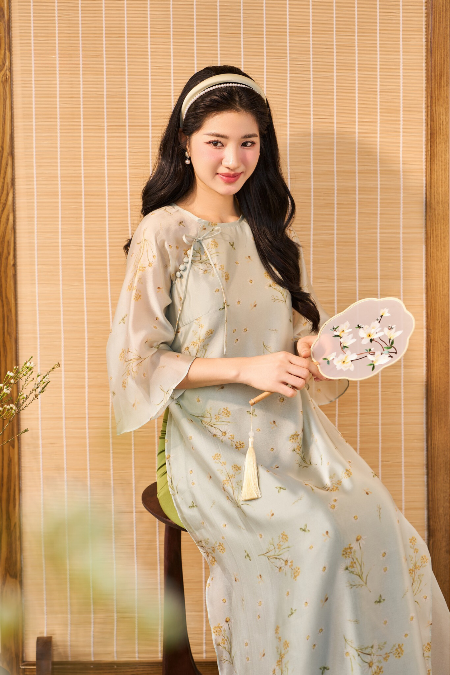 Green Printed Floral Modern Straight Form Ao Dai (with pants)