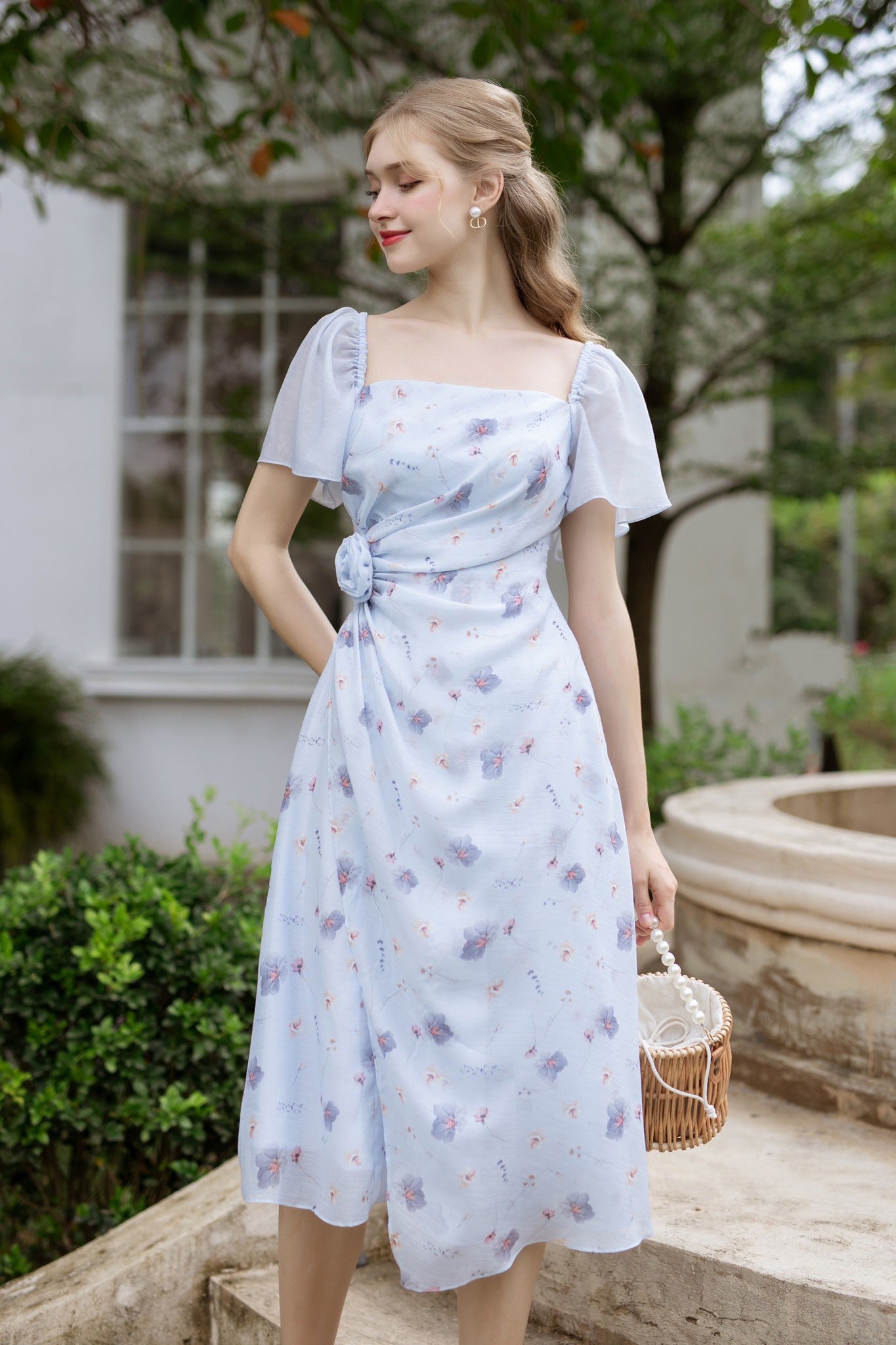 Ixora - short sleeve one side flower midi dress heilocloset Ixora - short sleeve one side flower midi dress heilocloset