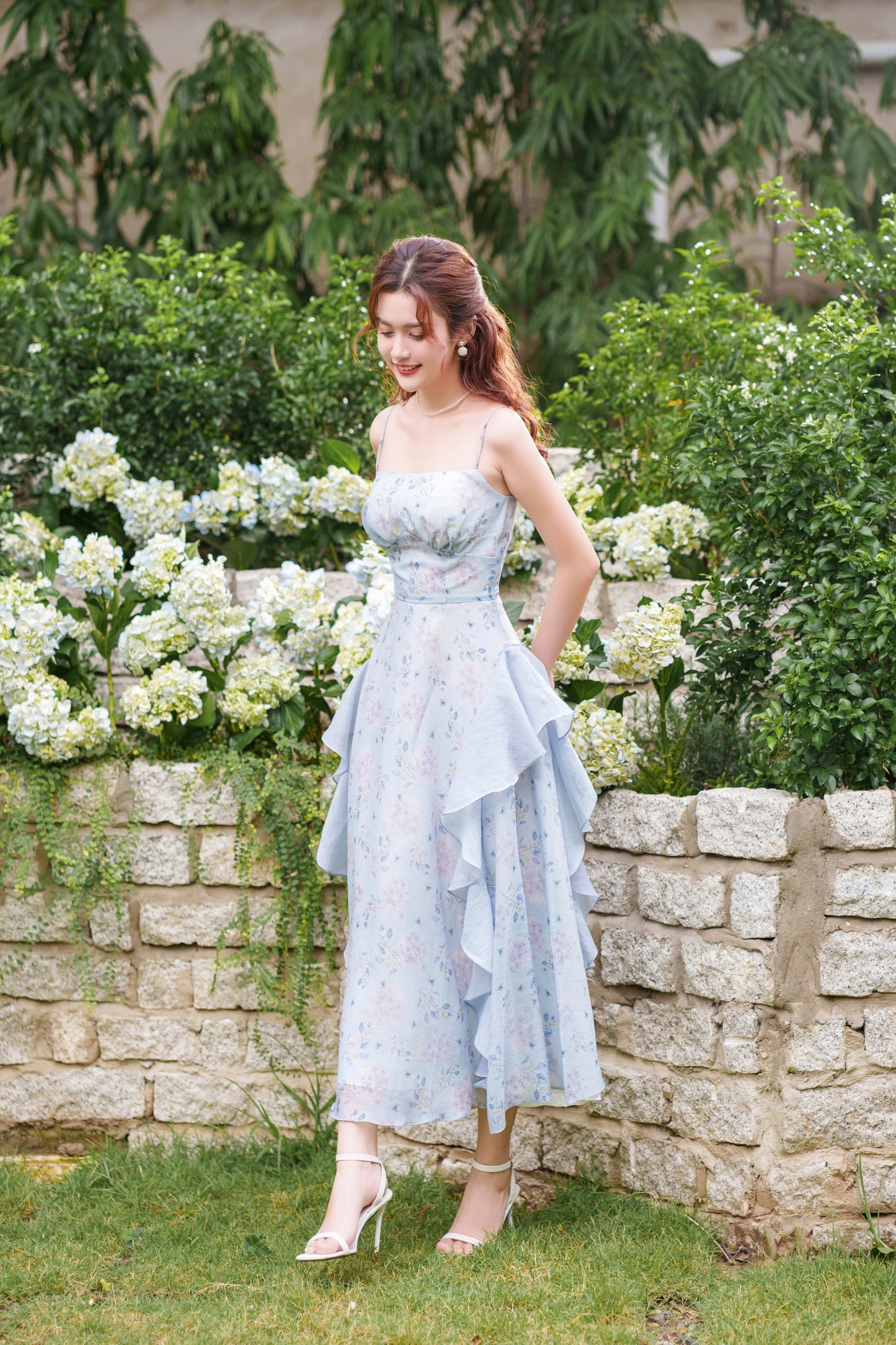 Shirina - elegant blue floral midi dress