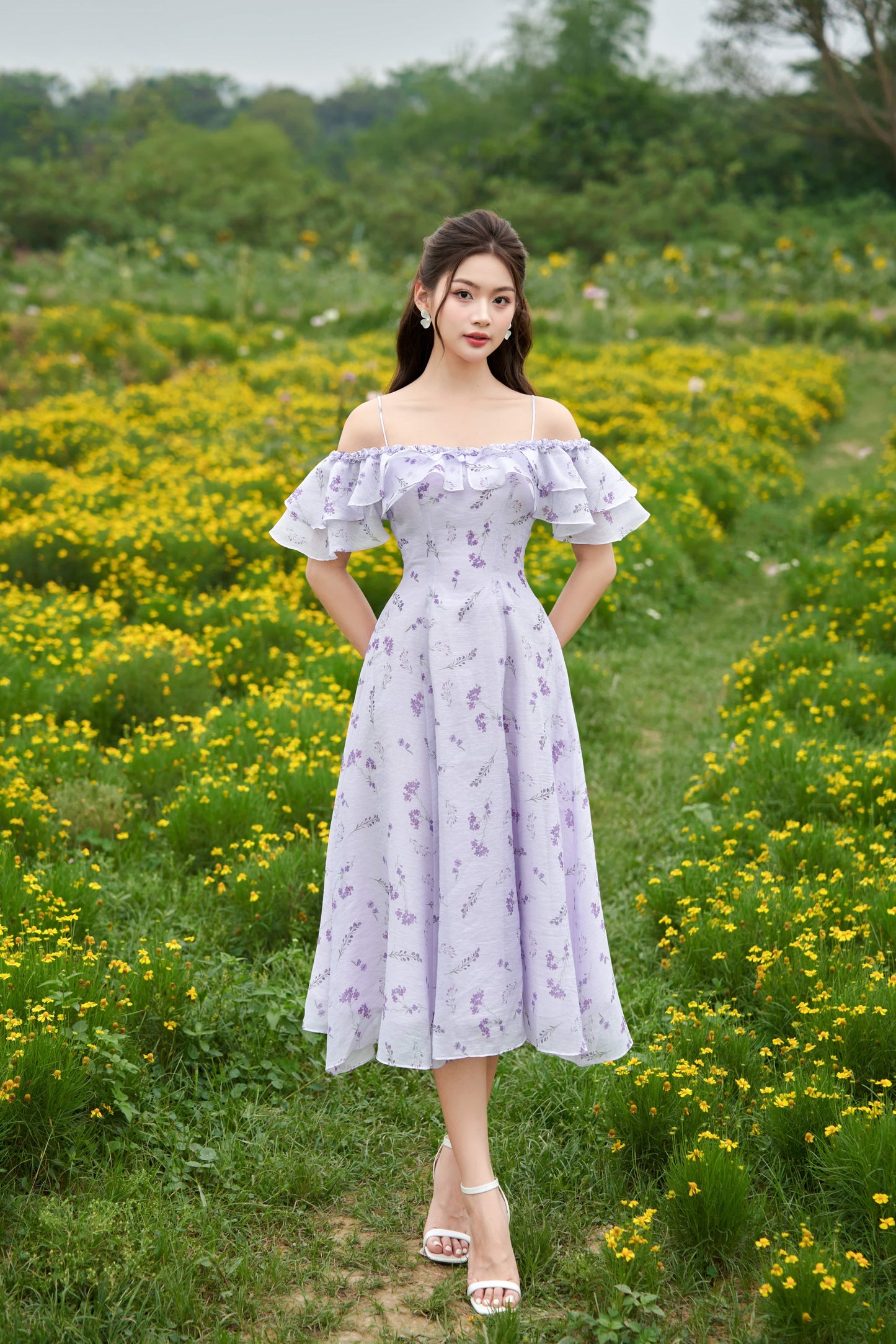 Lilac - Romantic garden printed floral midi dress in purple color