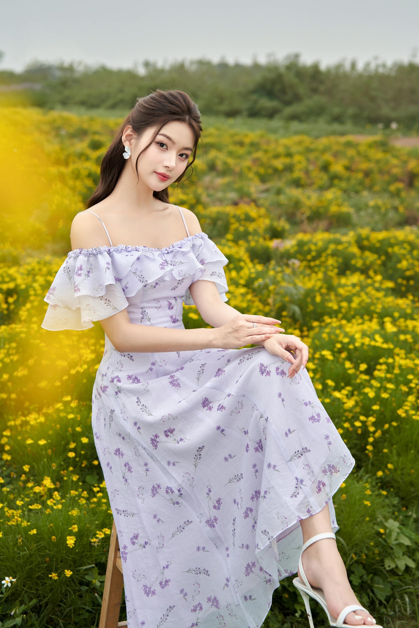 Lilac - Romantic garden printed floral midi dress in purple color