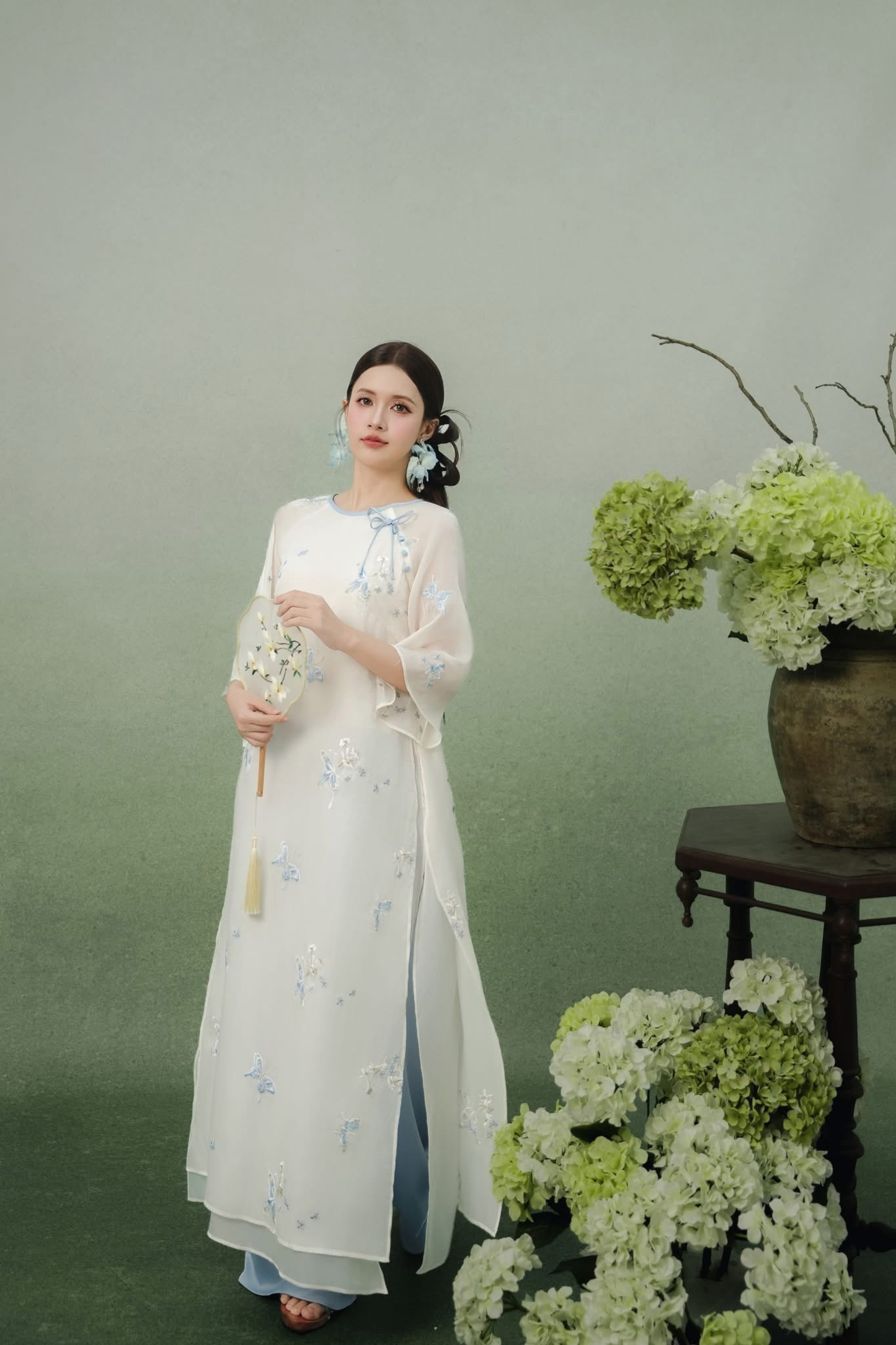 Embroidered Blue and White Butterfly Modern Ao Dai (with pants)