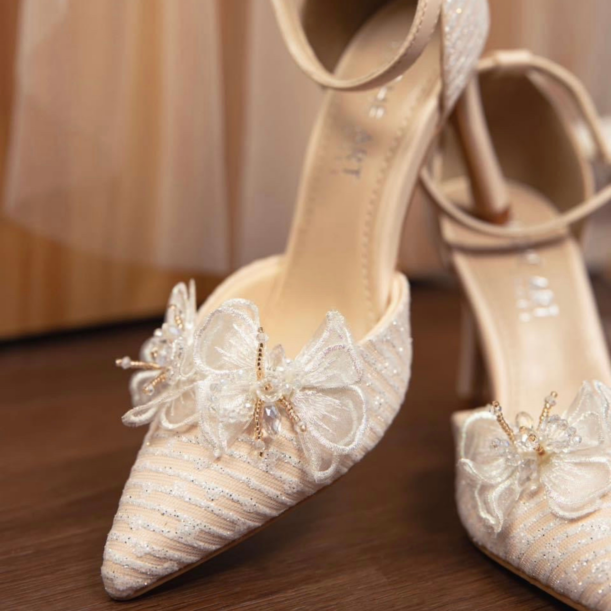 Womens sales lace pumps