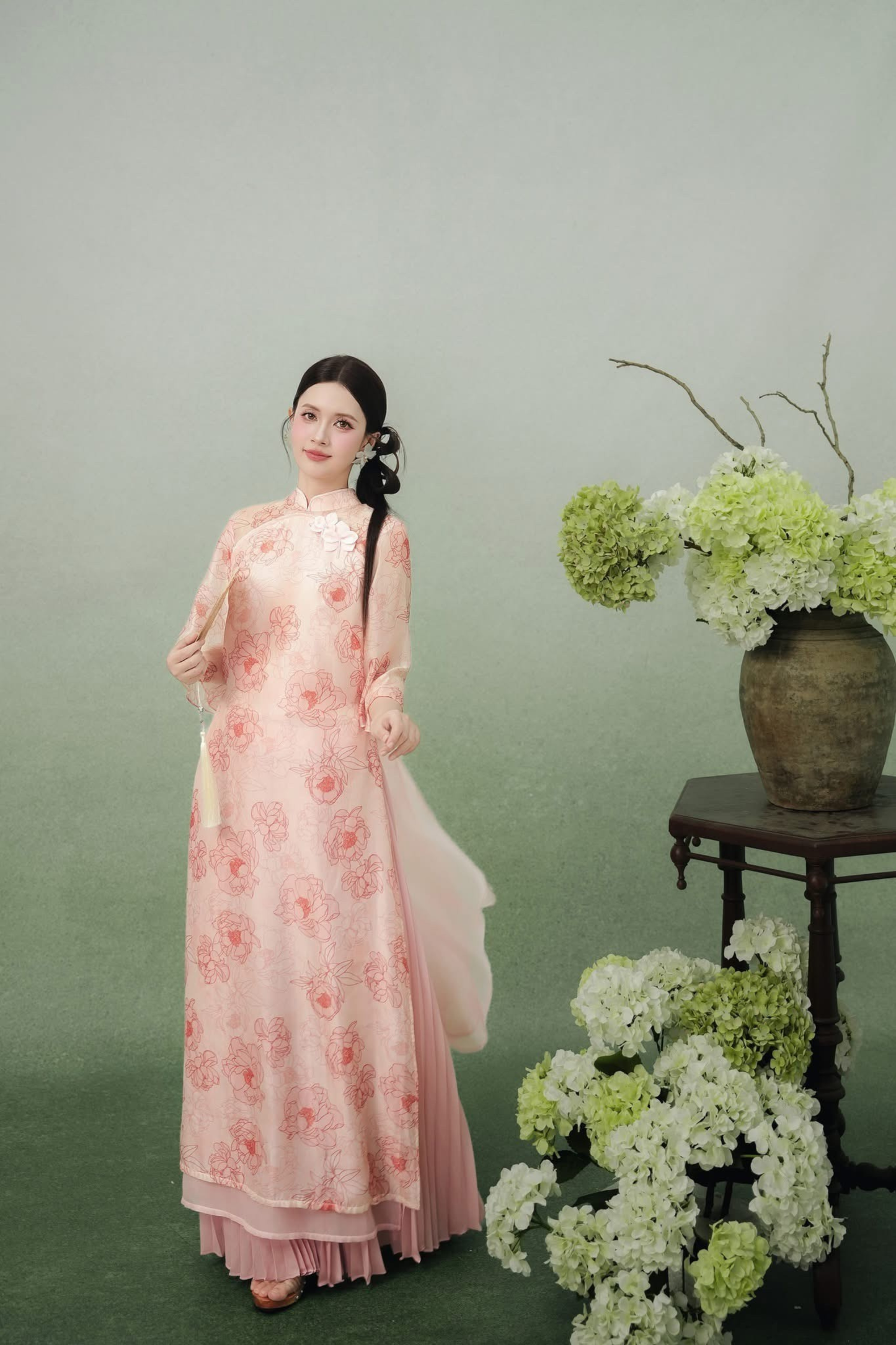 Xuan Nhi - Pink Floral Modern Ao Dai (with pants)
