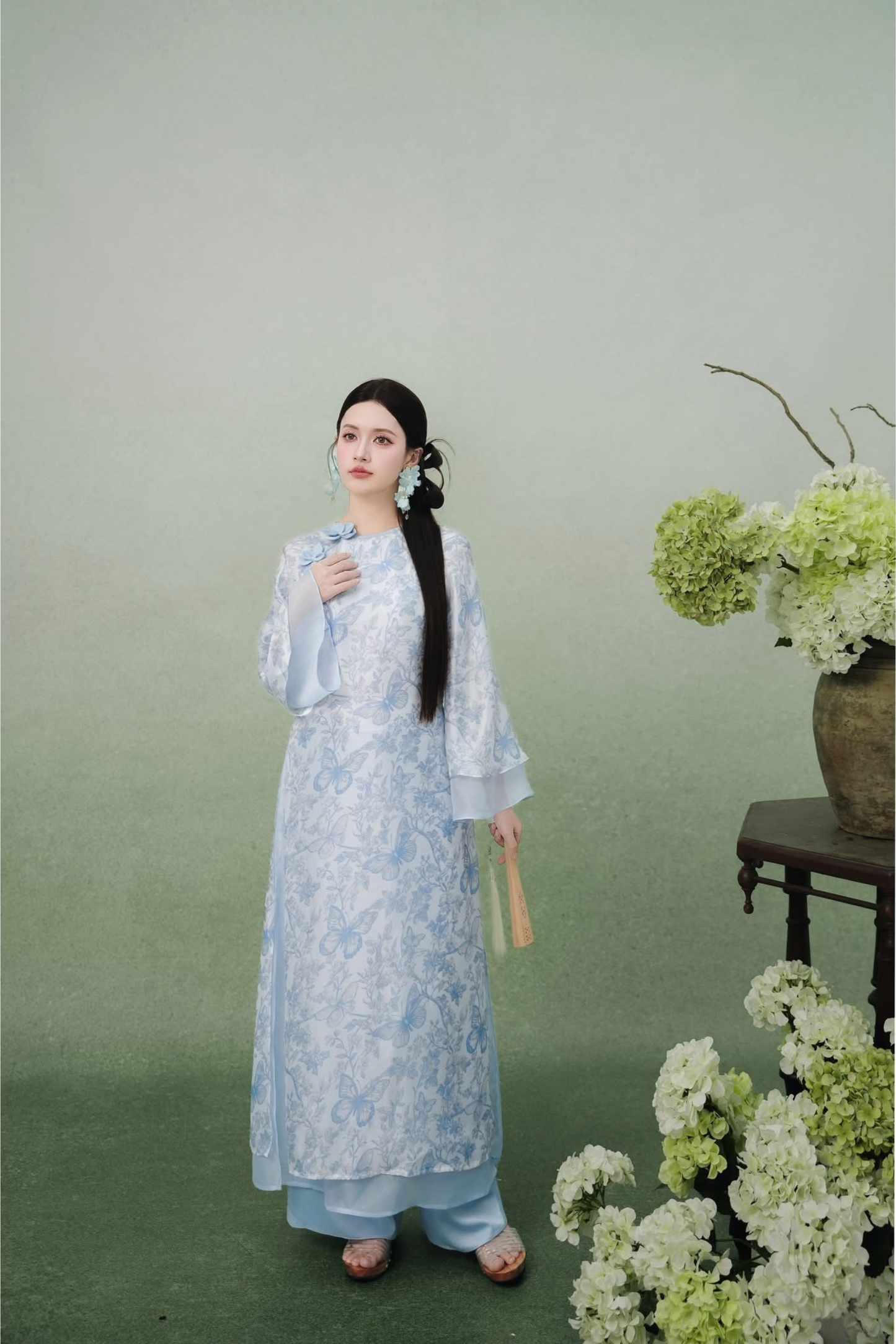 Lam Diep - Blue and White Floral Modern Ao Dai (with Pants)